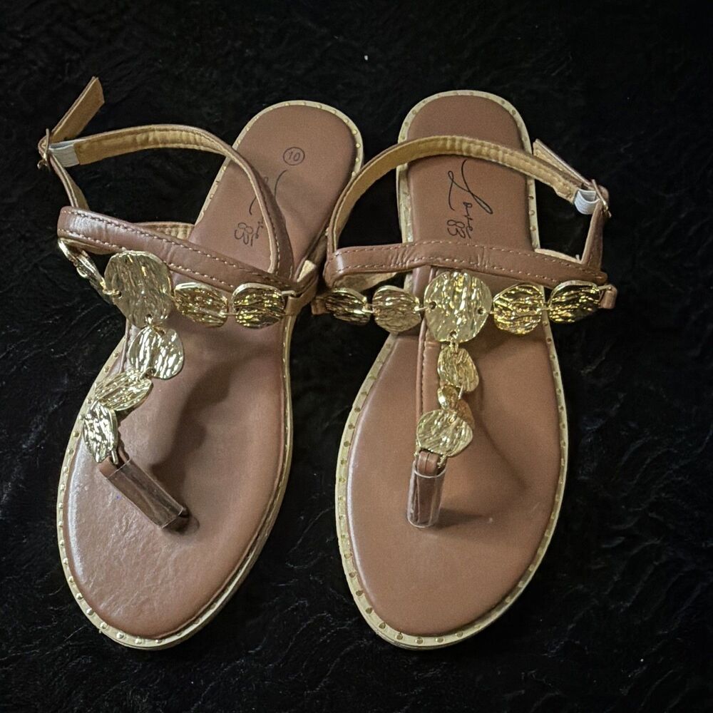 Love 83 Women's Brown/Gold Leather Rhinestone Thong Sandals Ankle Strap 10